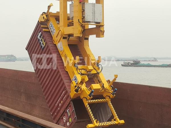 Tipping Container Spreader